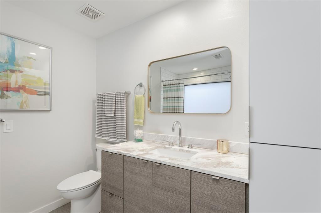 Boardwalk On The Pkwy Condos - Residential