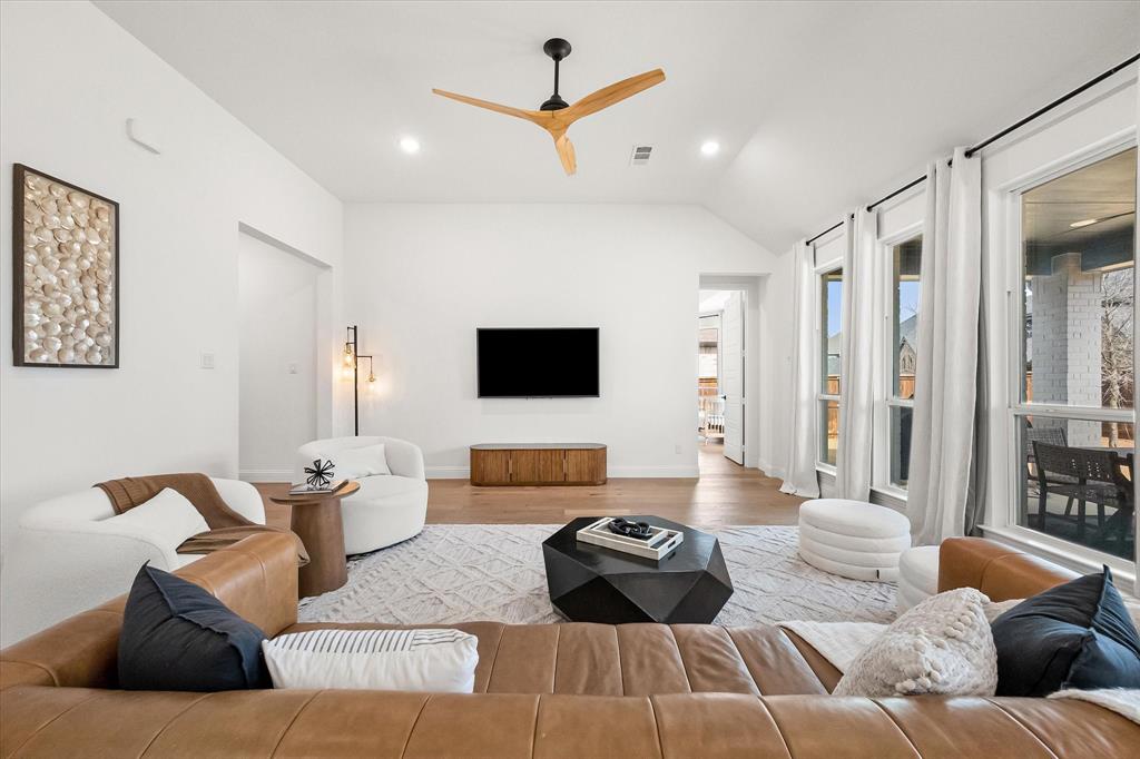 1527 Wild Indigo Drive