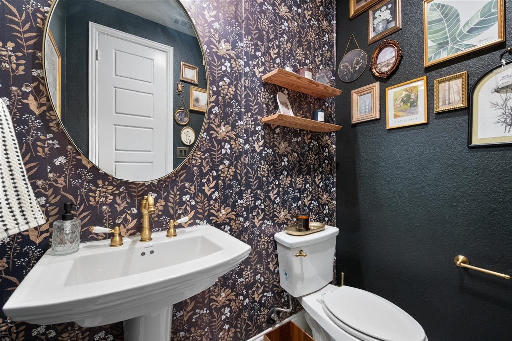 1527 Wild Indigo Drive