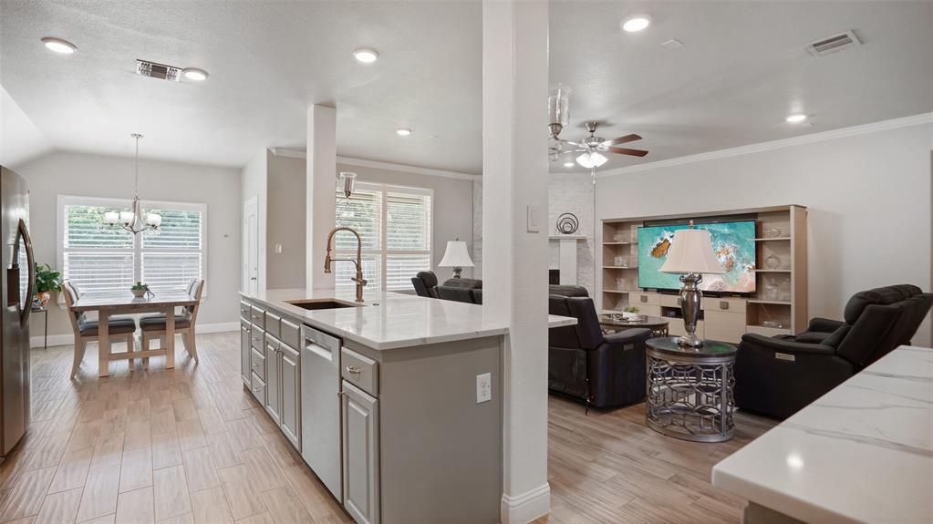 Lakeview Summit - Residential