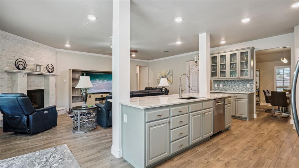 Lakeview Summit - Residential