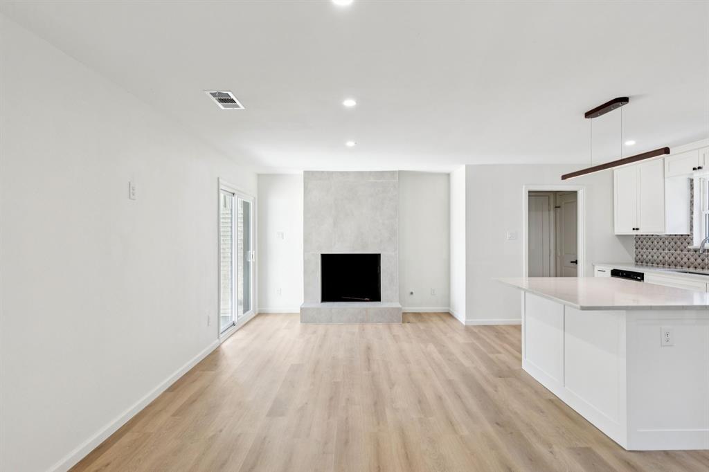 Claremont Park Add #2 - Residential Lease