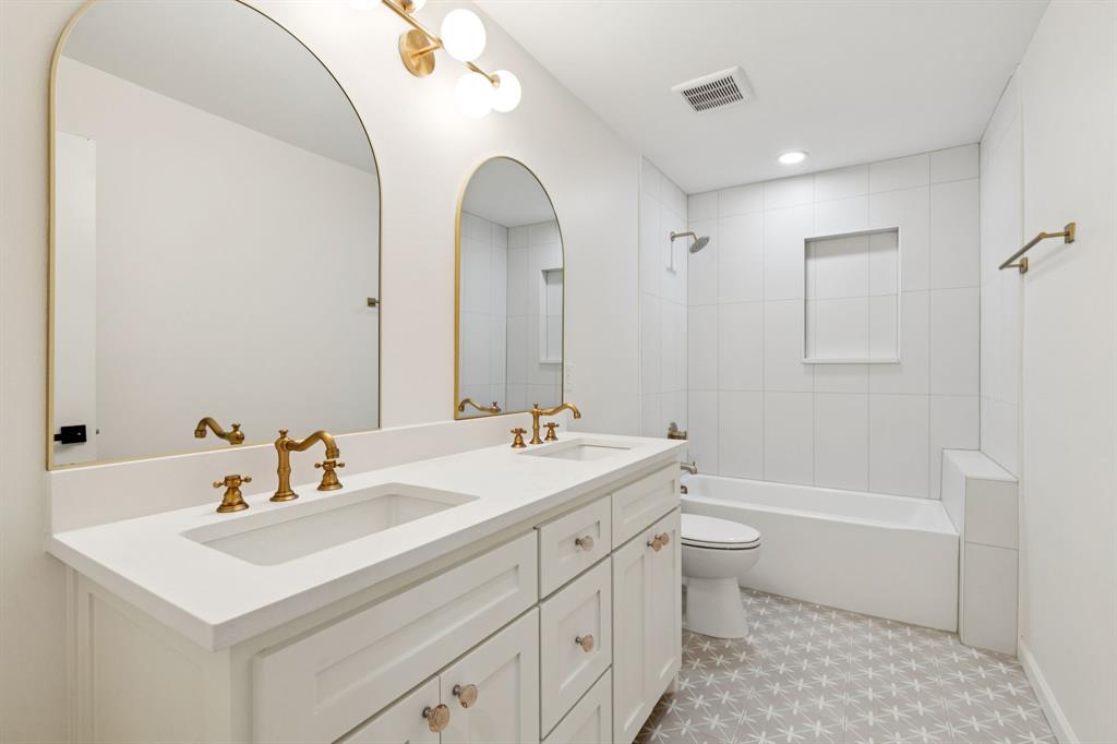 Claremont Park Add #2 - Residential Lease