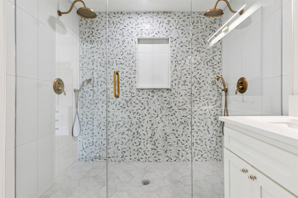 Claremont Park Add #2 - Residential Lease