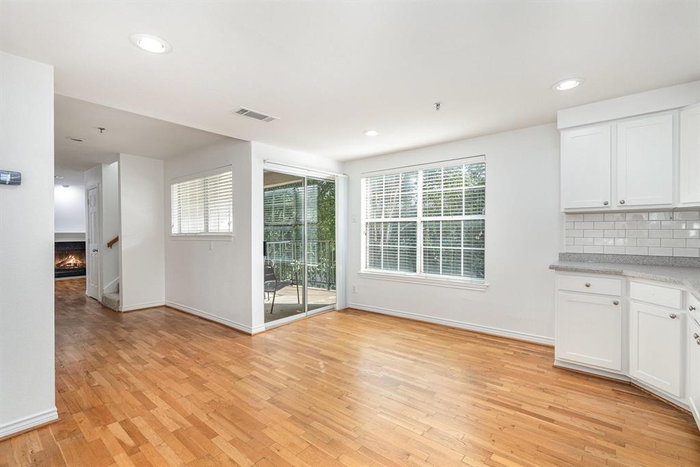 3100 Cole Avenue 205