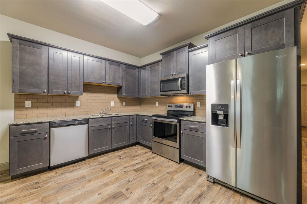 Eureka Villas Add - Residential Lease