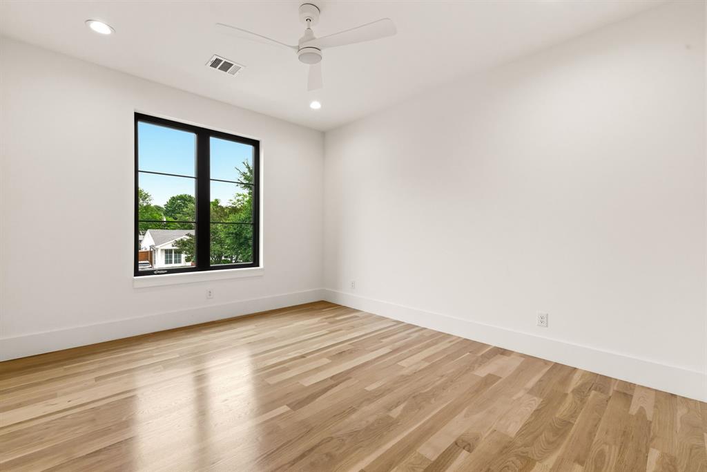 University Blvd Terrace - Residential