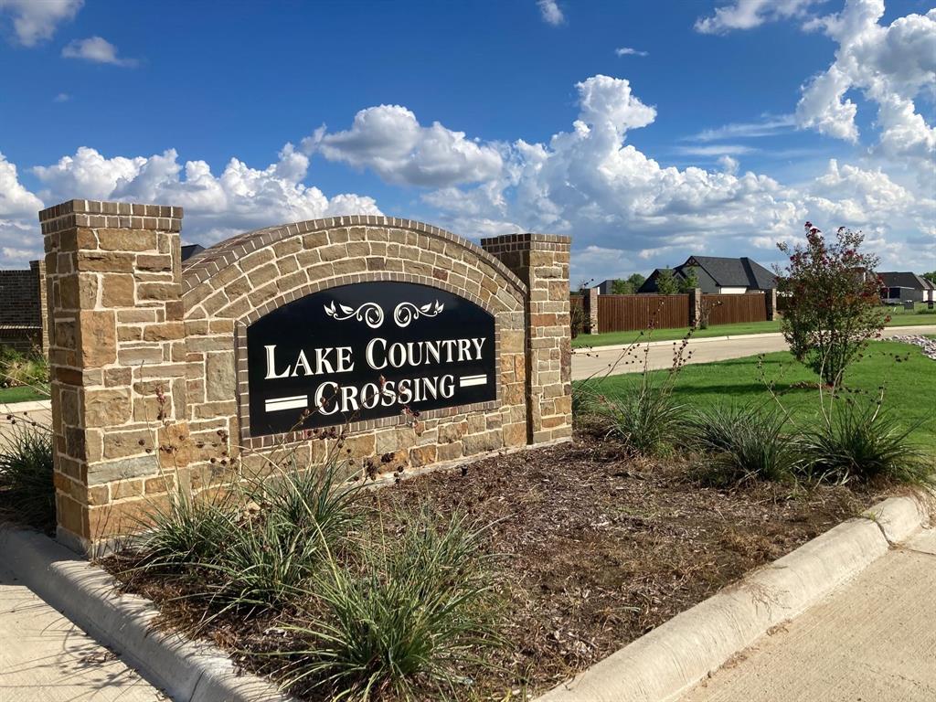 Lake Country Crossing Phase 1 - Land