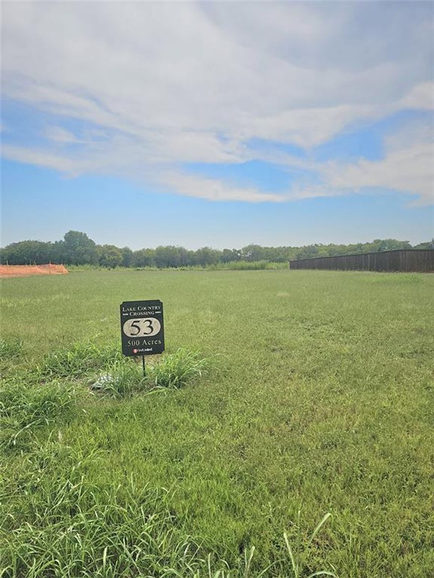 One of the last available lots in Lake Country Crossing.  This subdivision provides small town living with a country feel.  Minutes from beautiful Lake Texoma and Hagerman National Wildlife Refuge.  Half acre lot with underground utilities ready to build your dream home on a north facing lot with country views from your oversized backyard. The Pottsboro School District offers excellent educational opportunities.  Convenient to shopping, dining and entertainment.  Easy access to multiple Highways.