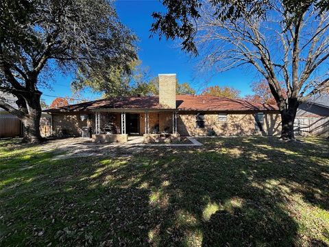 A home in Sulphur Springs