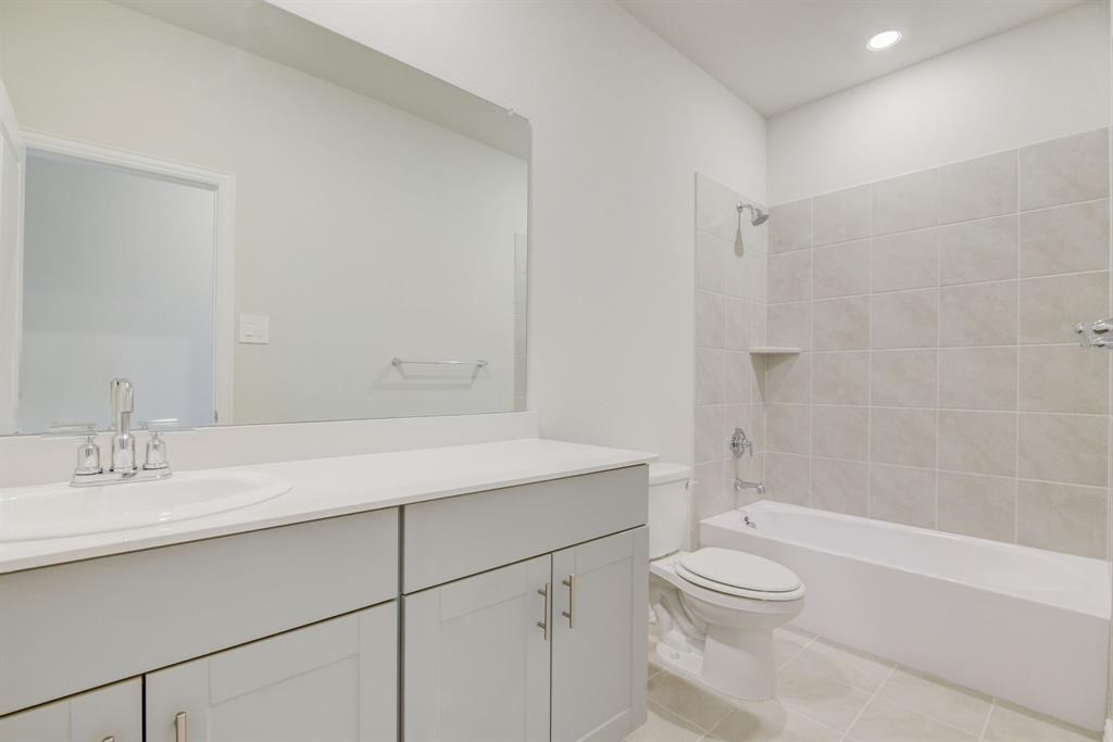 Lakehaven - Residential