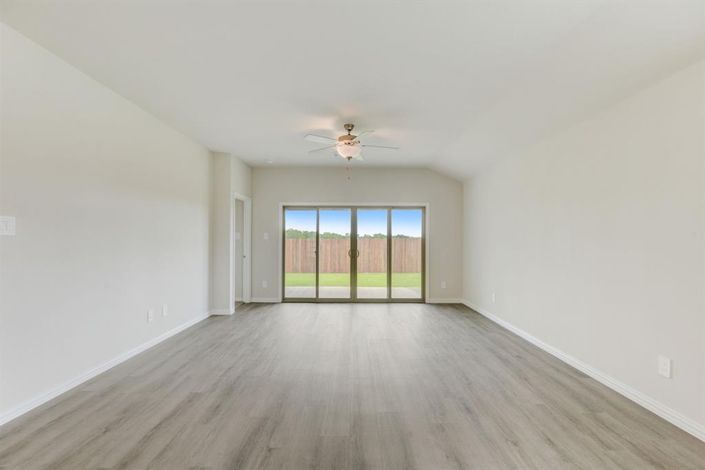 Lakehaven - Residential