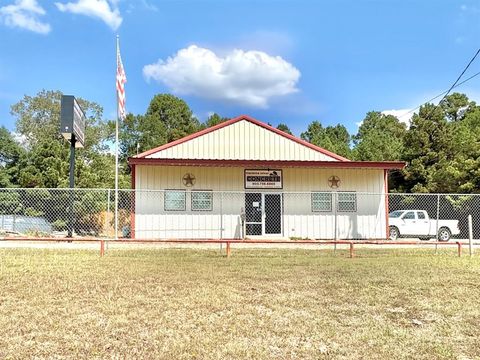 1905 Broadway Avenue Gladewater TX 75647