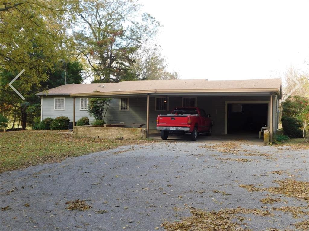2383 State Highway 78 S