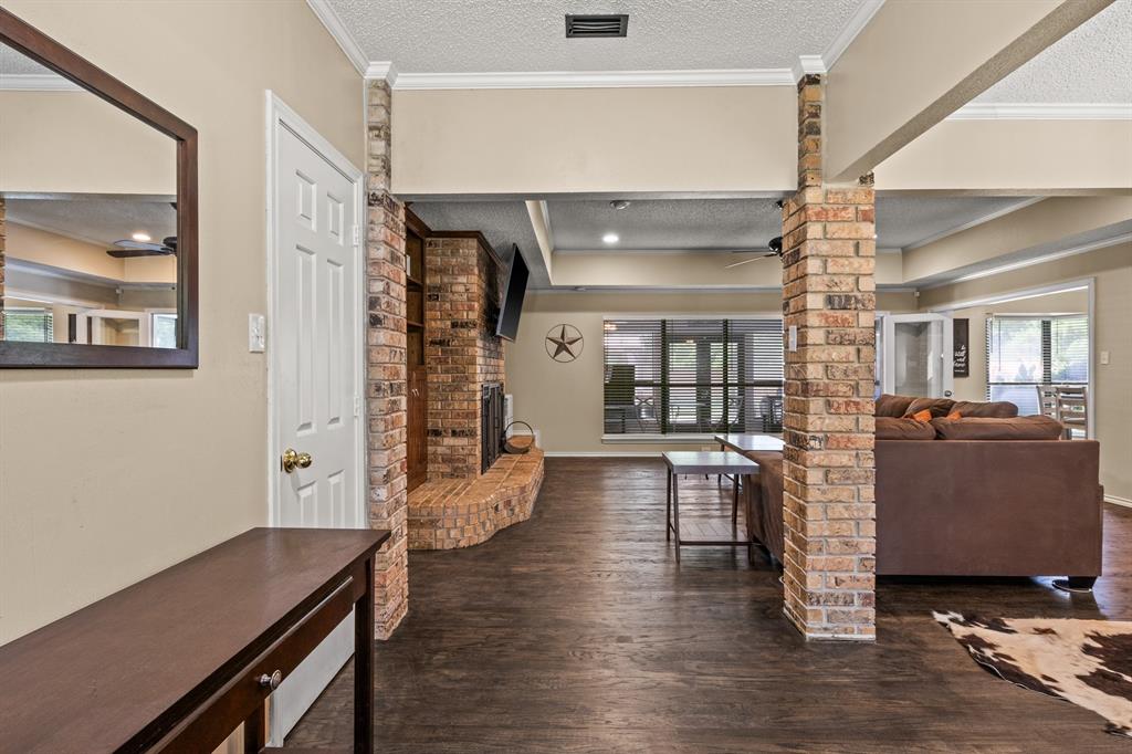 1801 Fairway