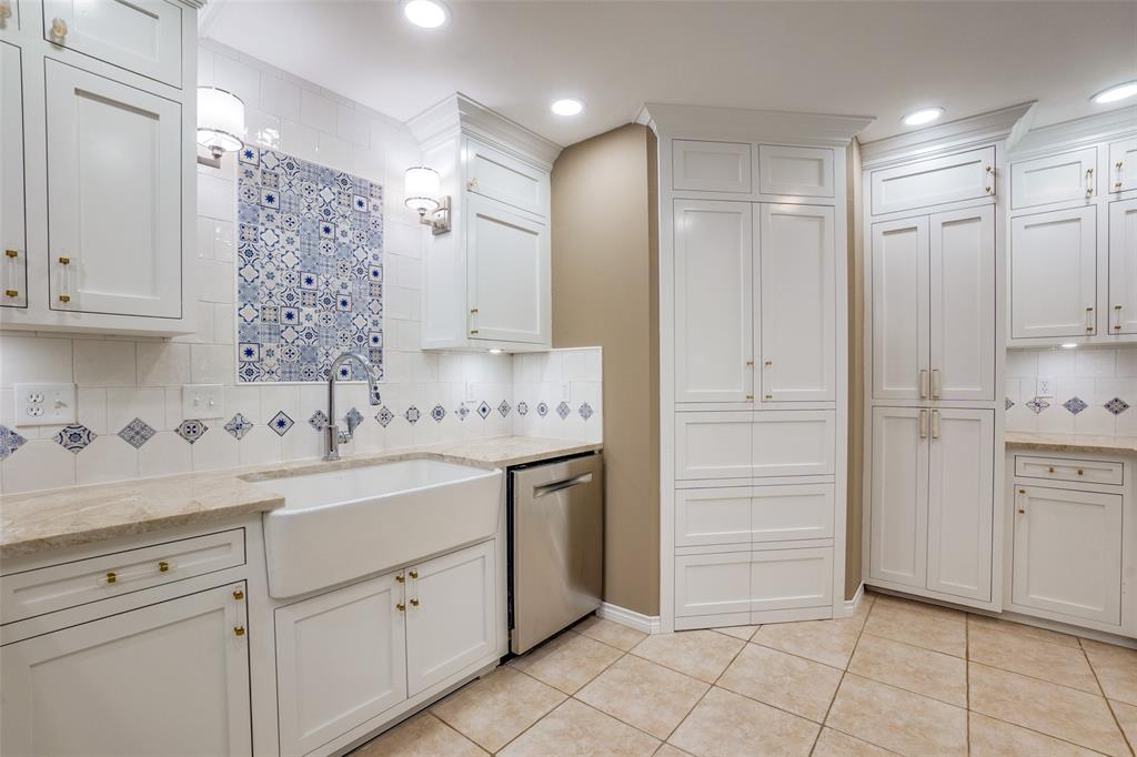 Crest Meadow Estates - Residential Lease