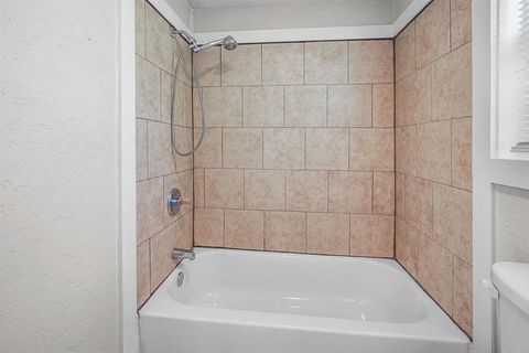 Tiny photo for 208 3rd Street, Whitesboro, TX 76273 (MLS # 21141334)