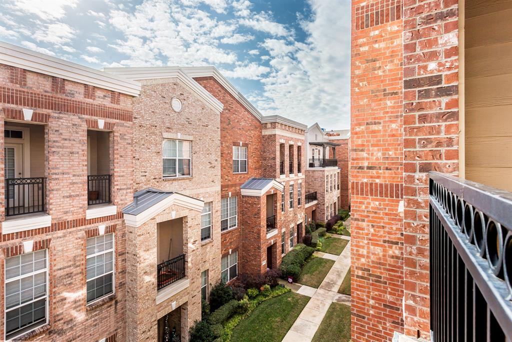 Townhomes Of District A Ph 01-11 - Residential Lease