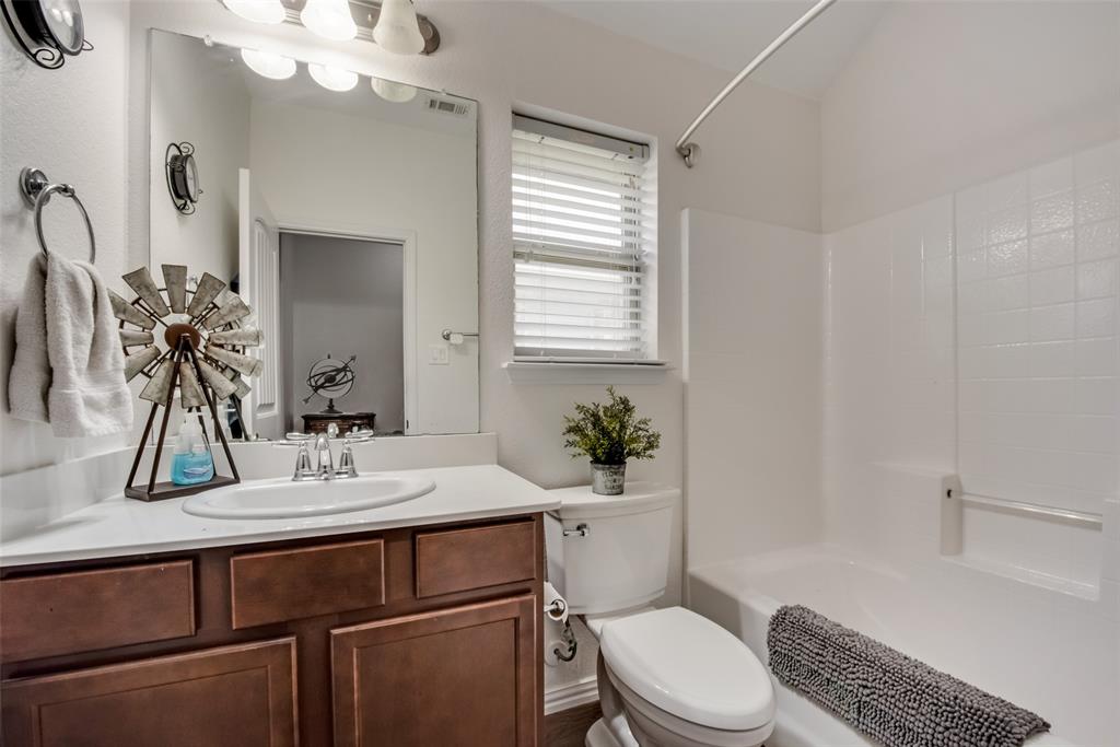 Rolling Mdws East - Residential