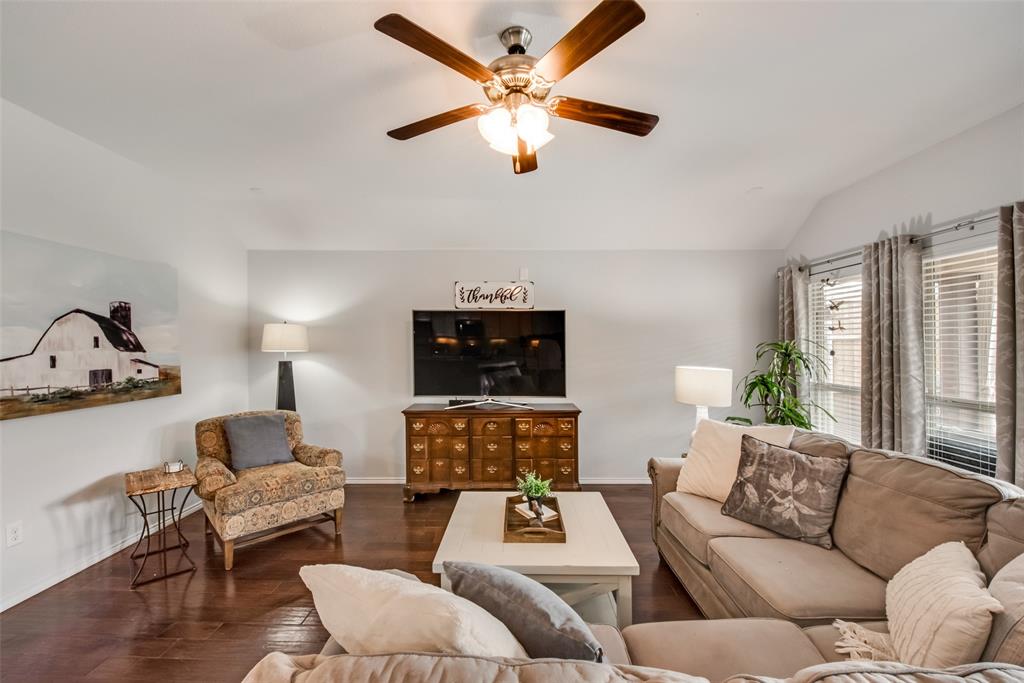 Rolling Mdws East - Residential