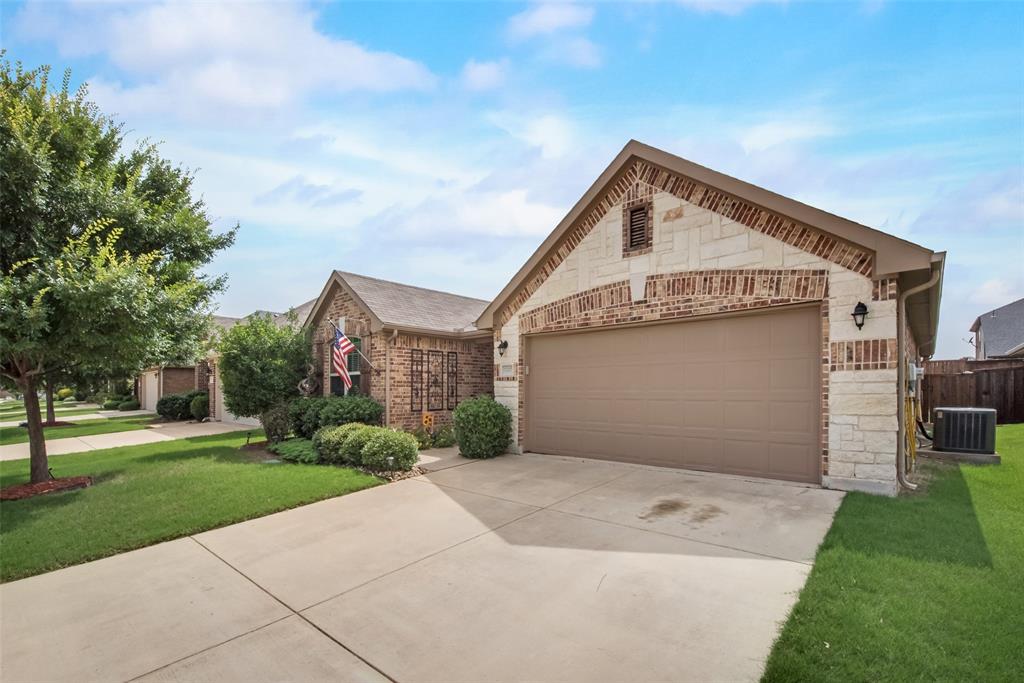 Rolling Mdws East - Residential