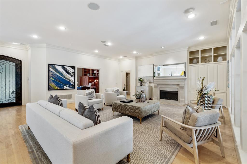 Williamsburg-Preston - Residential