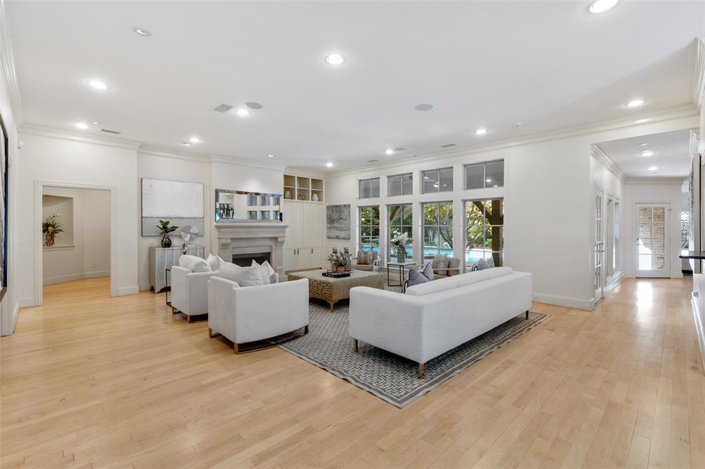 Williamsburg-Preston - Residential