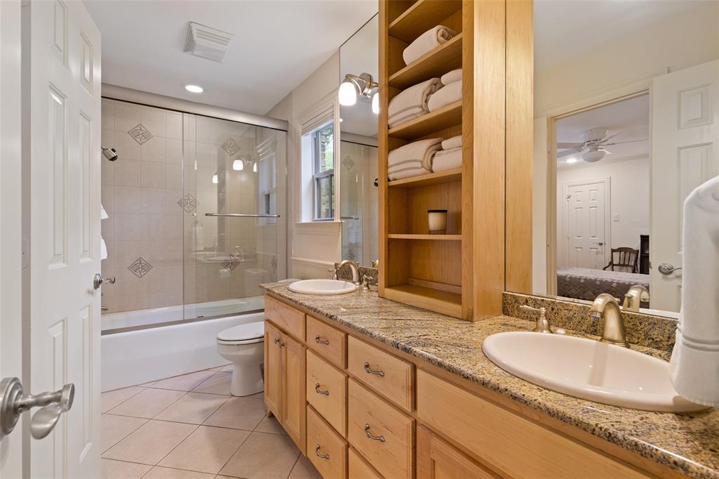 Williamsburg-Preston - Residential