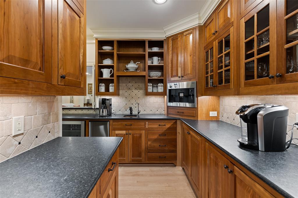 Williamsburg-Preston - Residential