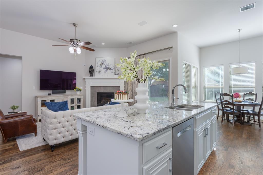 8805 Abbington Place