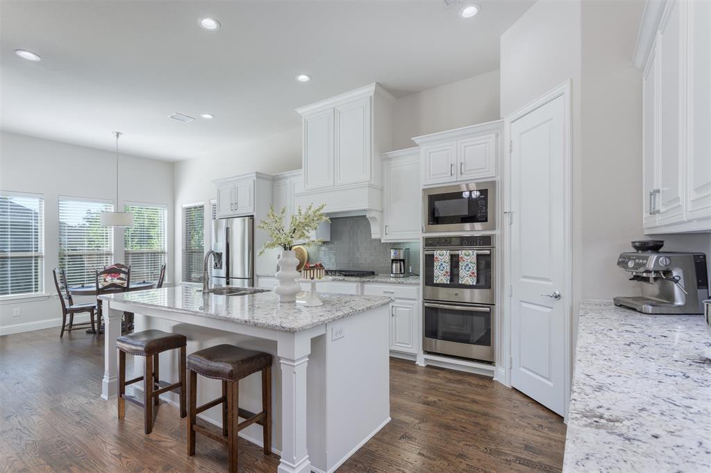 8805 Abbington Place