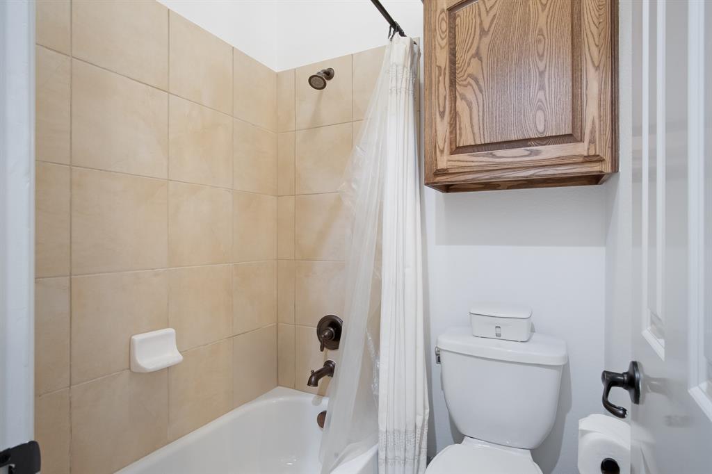 Dallas, Texas 75218, United States, 5 Bedrooms Bedrooms, ,4 BathroomsBathrooms,Residential,Active,138832