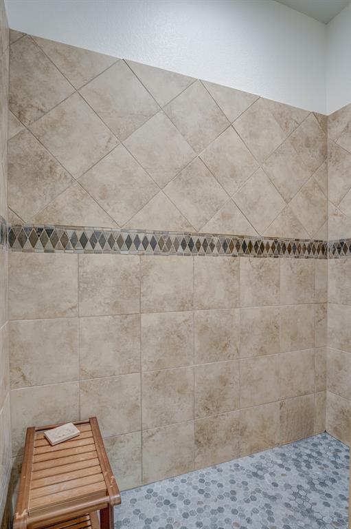 Dallas, Texas 75218, United States, 5 Bedrooms Bedrooms, ,4 BathroomsBathrooms,Residential,Active,138832