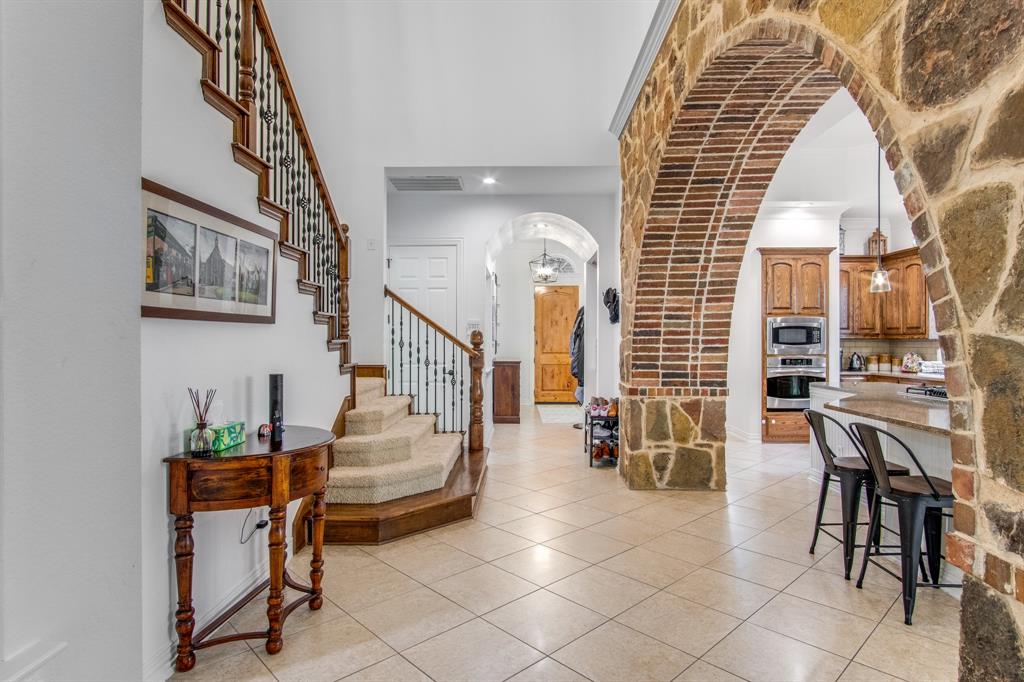 Dallas, Texas 75218, United States, 5 Bedrooms Bedrooms, ,4 BathroomsBathrooms,Residential,Active,138832