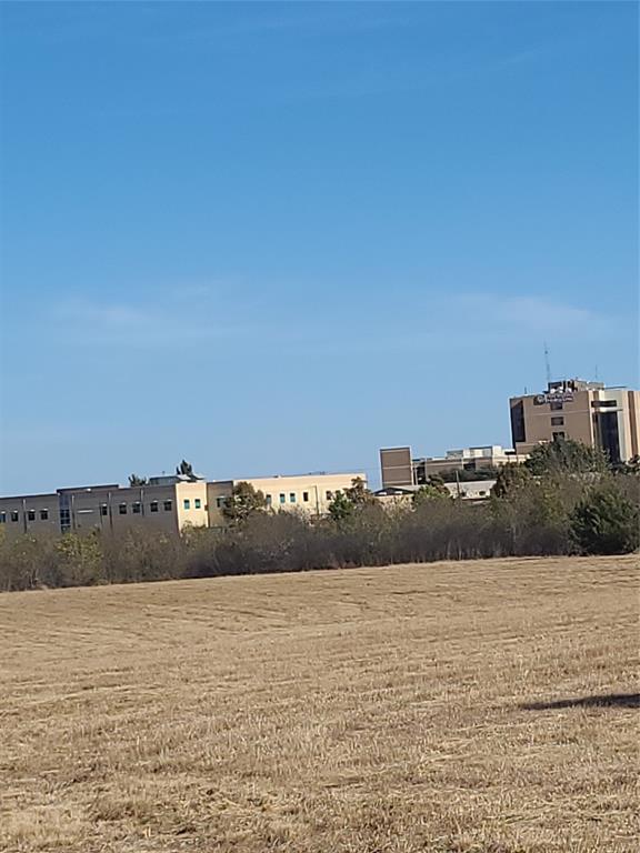 Knight Mck M A0573 24 - Commercial Sale