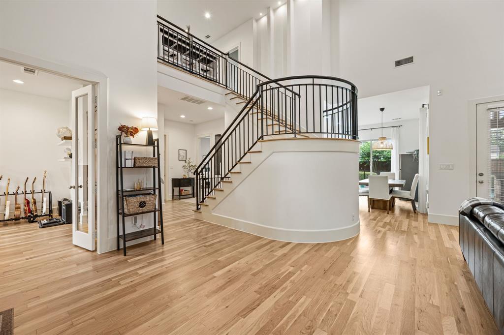 3402 Sycamore Drive