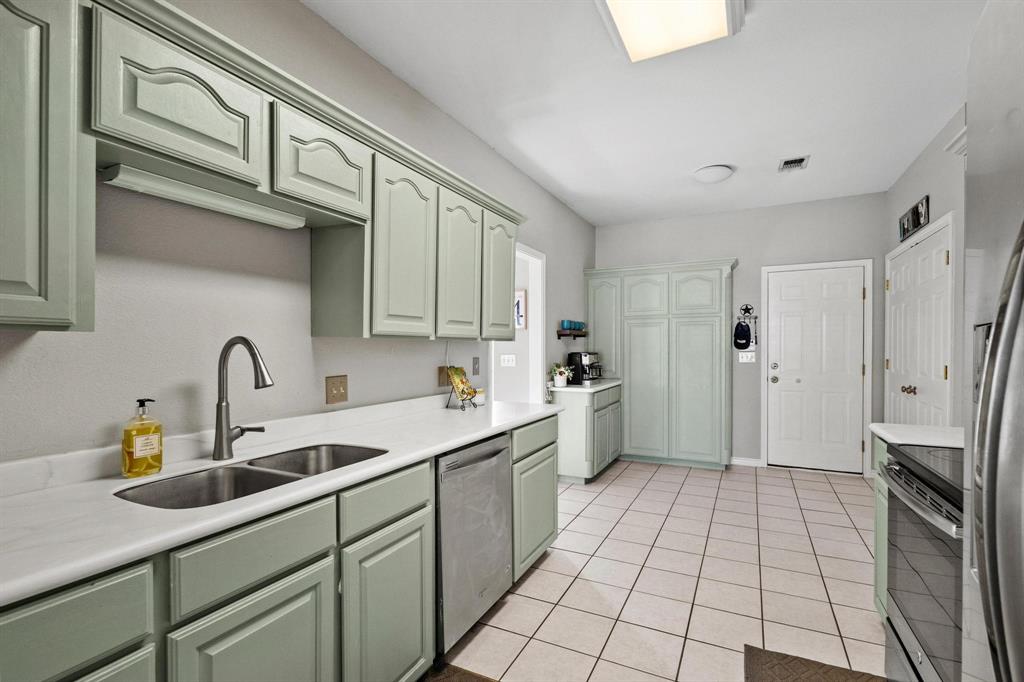 Thoroughbred Ridge - Residential