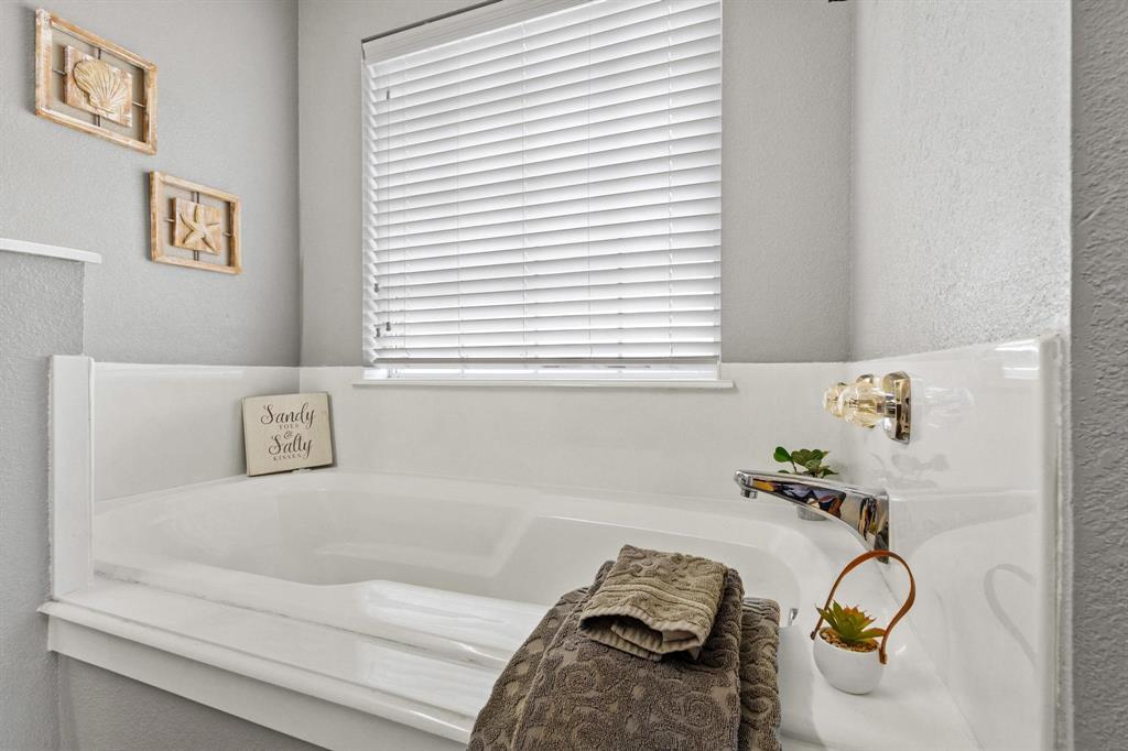 Thoroughbred Ridge - Residential