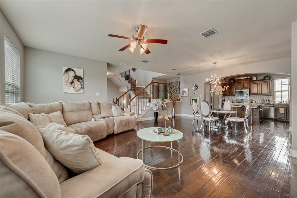 2630 Villa Di Lago 2