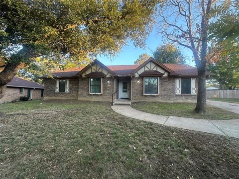 305 Shawnee Trail, Keller, TX 76248 - #: 20779318