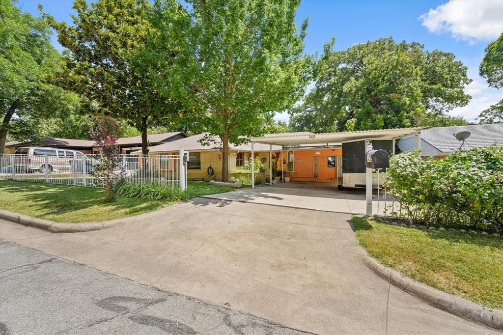 7420 Claymont Drive