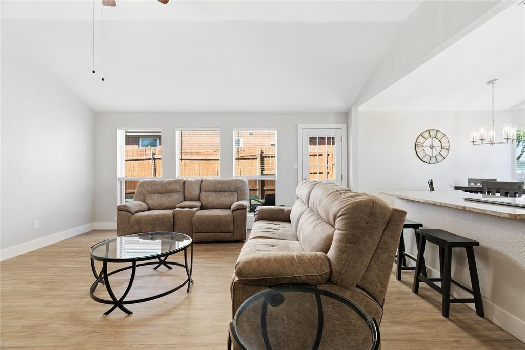 10245 Sunset View Drive