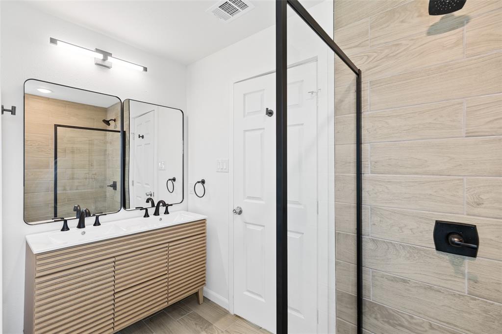 San Jacinto Lawn Rev - Residential Lease