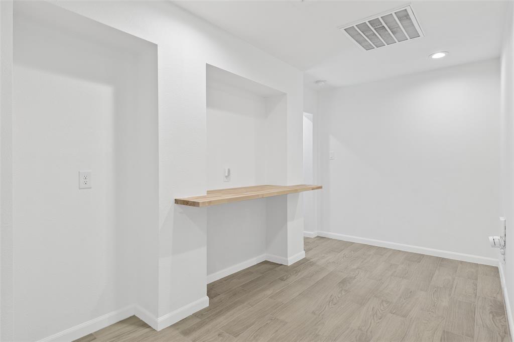 San Jacinto Lawn Rev - Residential Lease