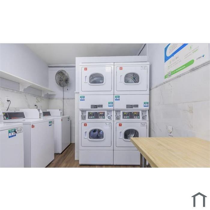 J D Cullums Oak Lawn Add - Residential Lease