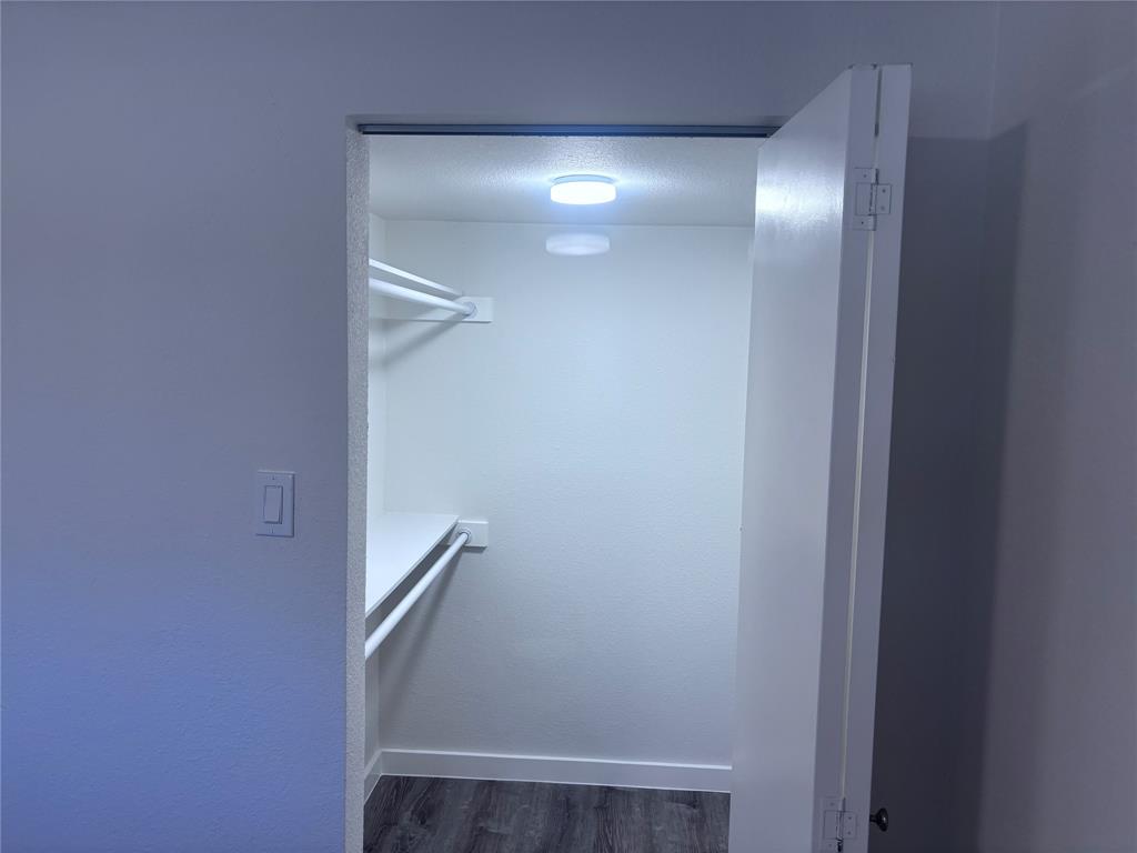 J D Cullums Oak Lawn Add - Residential Lease