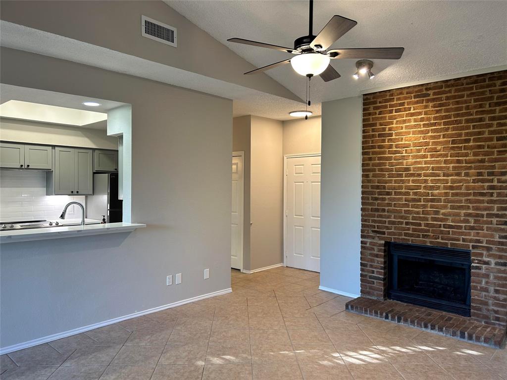 1734 Ascension Point 322