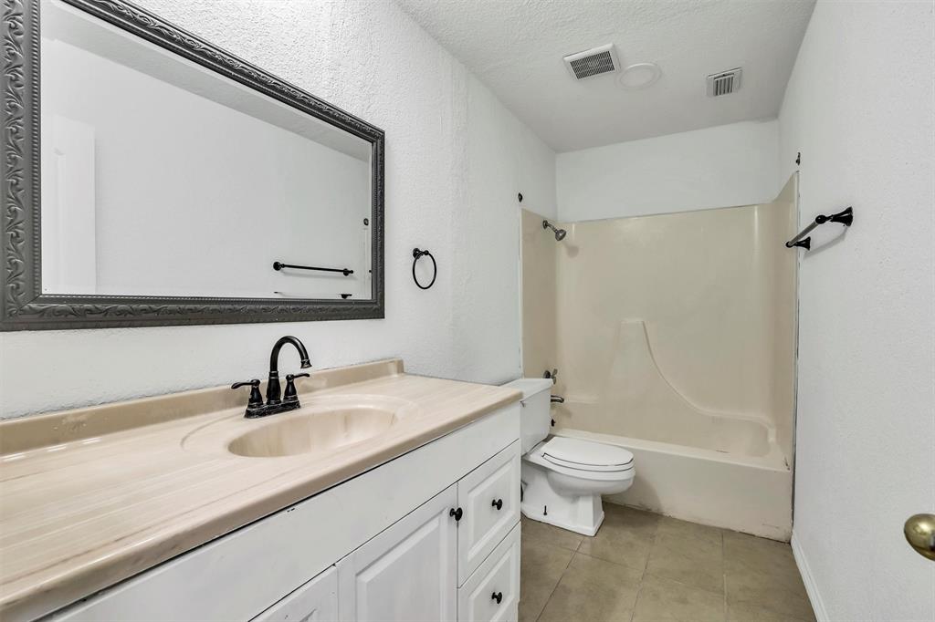 Gran Villa Twnhs - Residential