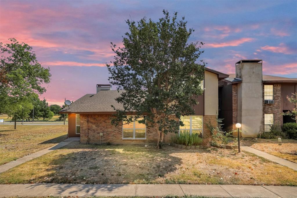 Gran Villa Twnhs - Residential