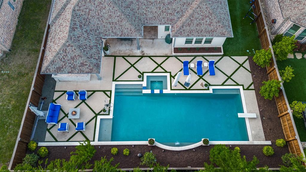 1128 Ellicott Drive